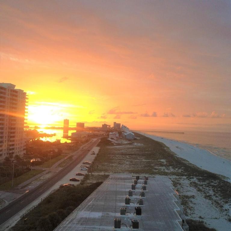 Ocean Front Penthouse Suite Panoramic Views Of Gulf,Pensacola Beach,Pier, & Bay Dış mekan fotoğraf